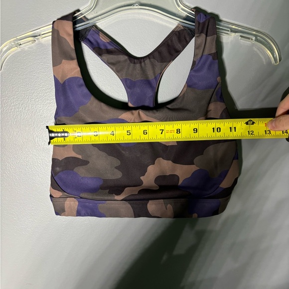 Athleta Ultimate Bra A-C in Camo Size XS - Picture 4 of 4